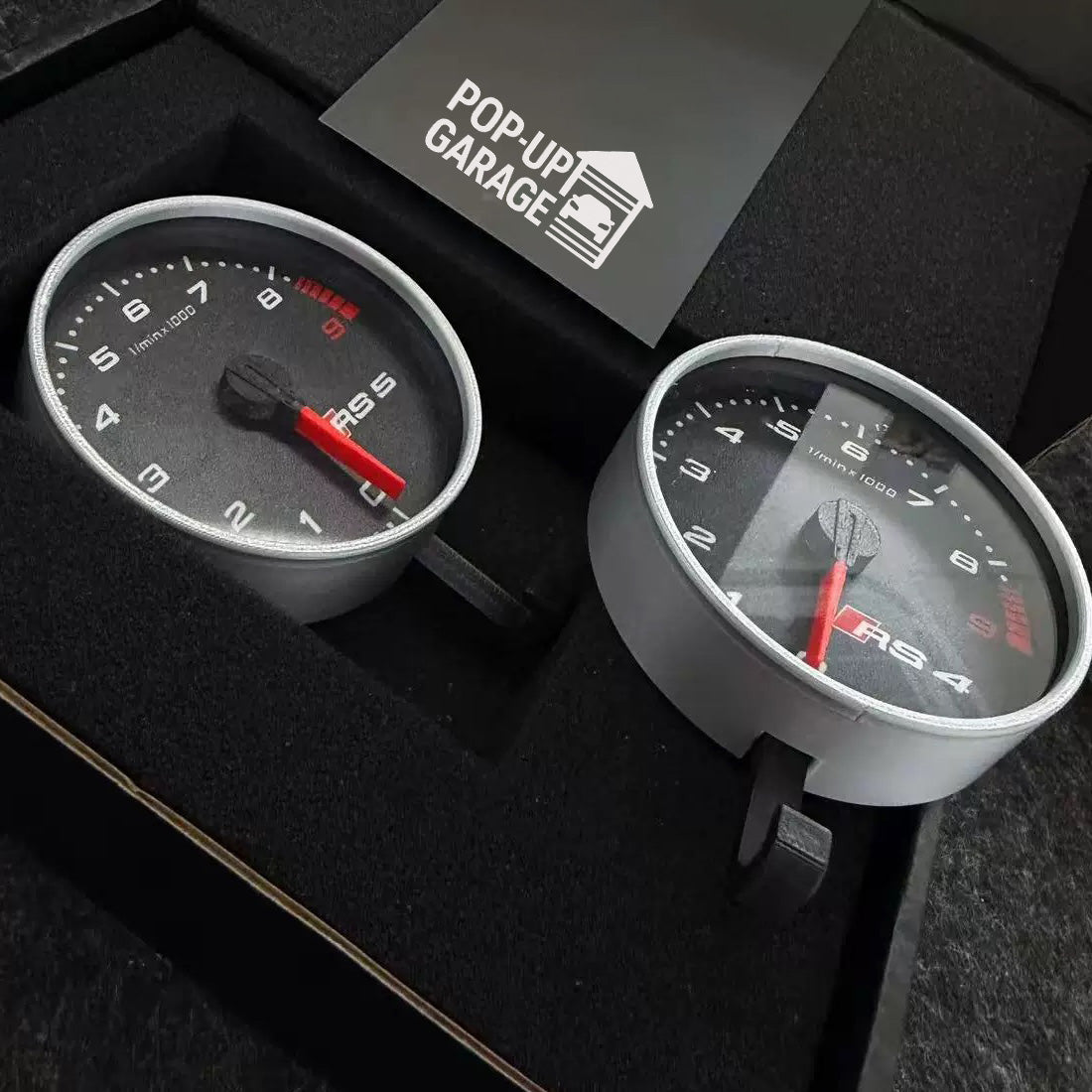 Audi RS4 Tachometer