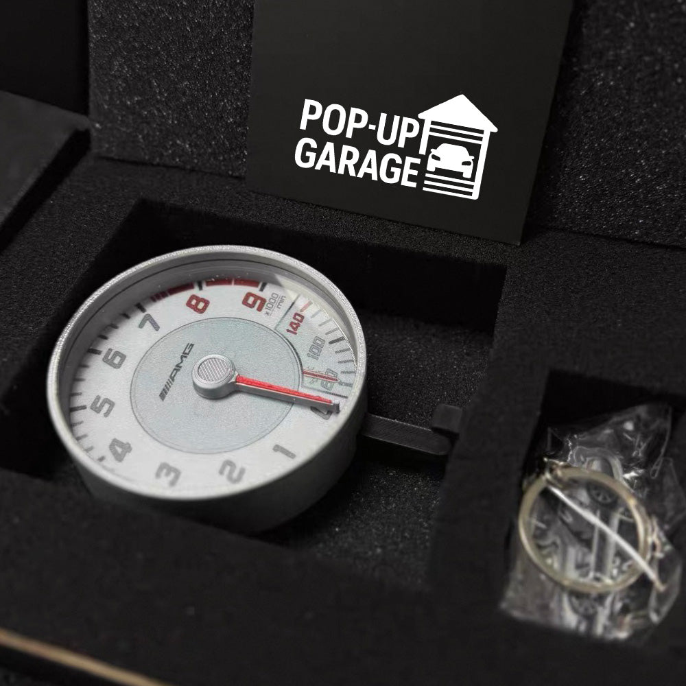 Mercedes SLS AMG Tachometer