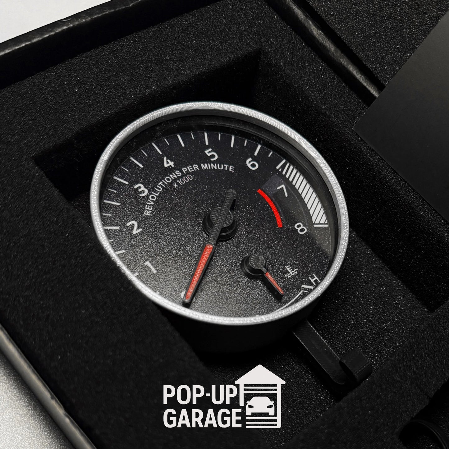 Ford Mustang Shelby GT350R Tachometer