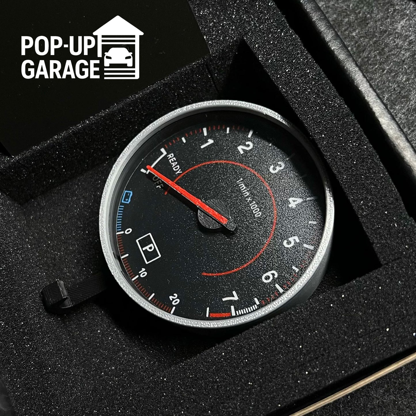 BMW F30 Tachometer