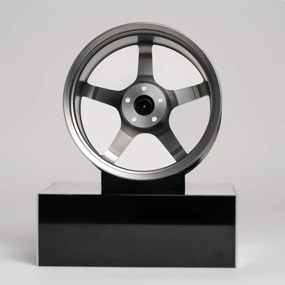 Rays | TE37 | Gunmetal Grey (Yellow)