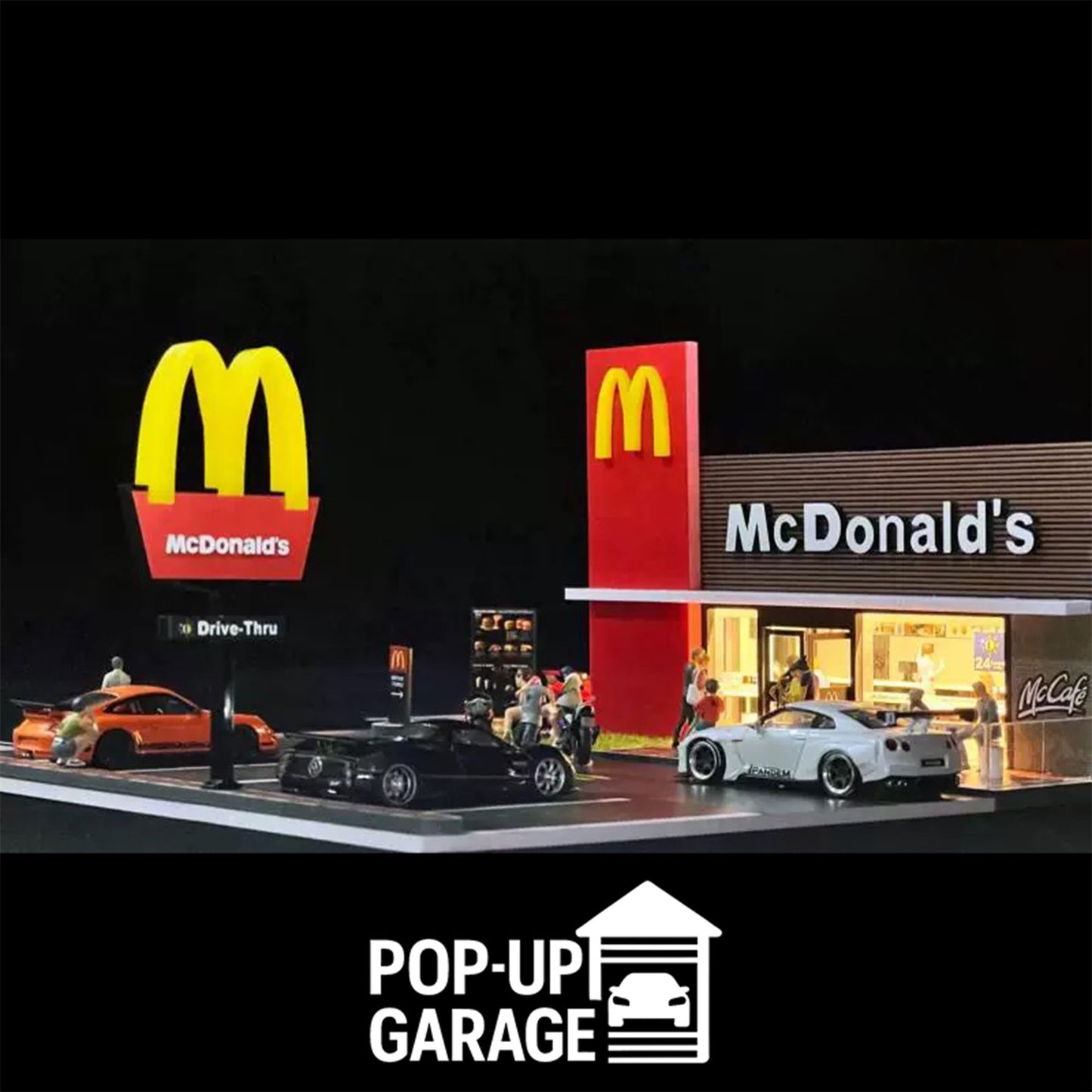 McDonalds Detailed Street Scene