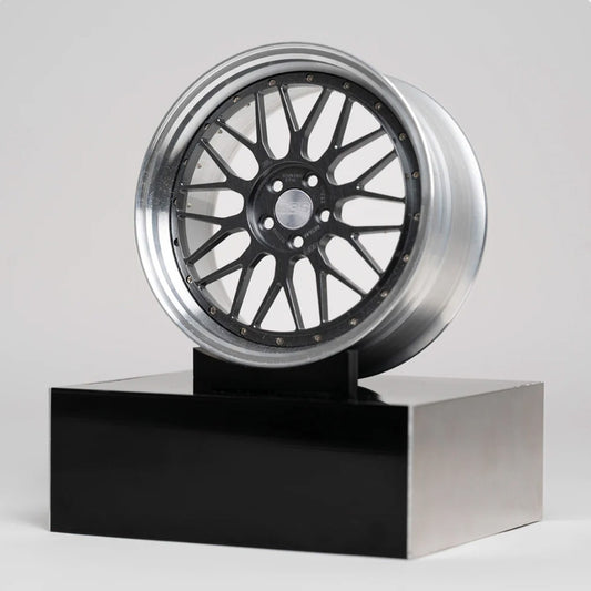 BBS | LM | Gunmetal Grey