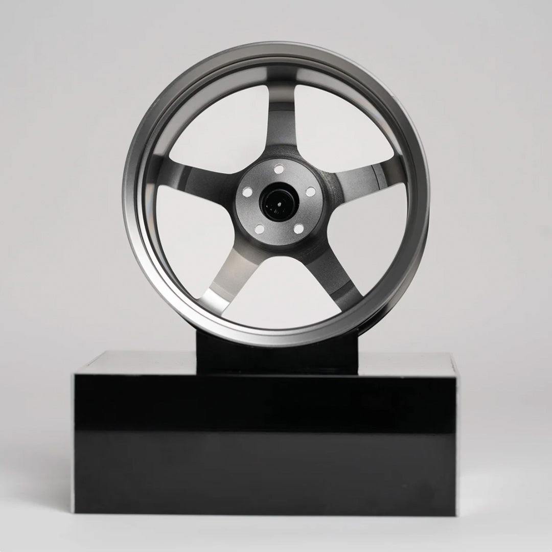 Rays | TE37 | Gunmetal Grey (Red)