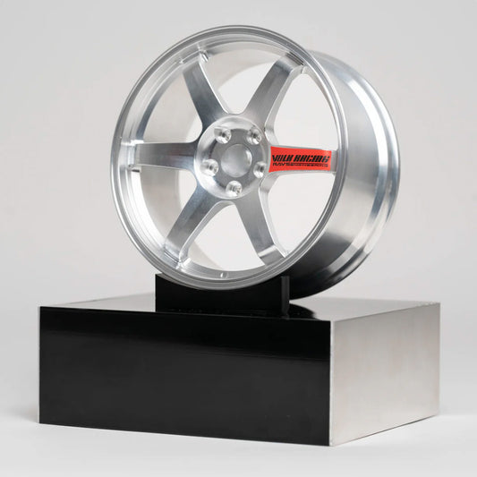 Rays | TE37 | Silver (Red)