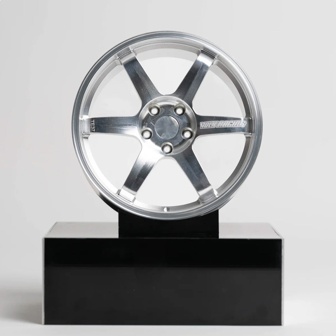 Rays | TE37 | Silver